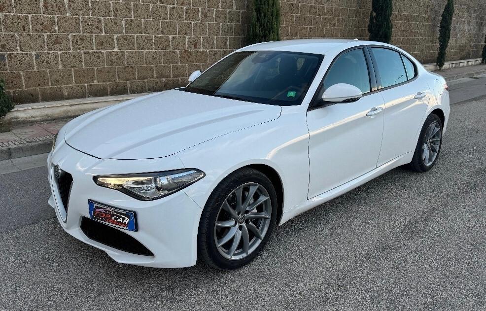 Alfa Romeo Giulia 2.2 Diesel AUTOMATICA 12 MESI DI GARANZIA