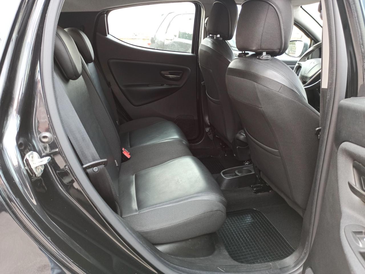 Lancia Ypsilon 1.3 MJT 16V 95 CV 5p. S&S Platinum