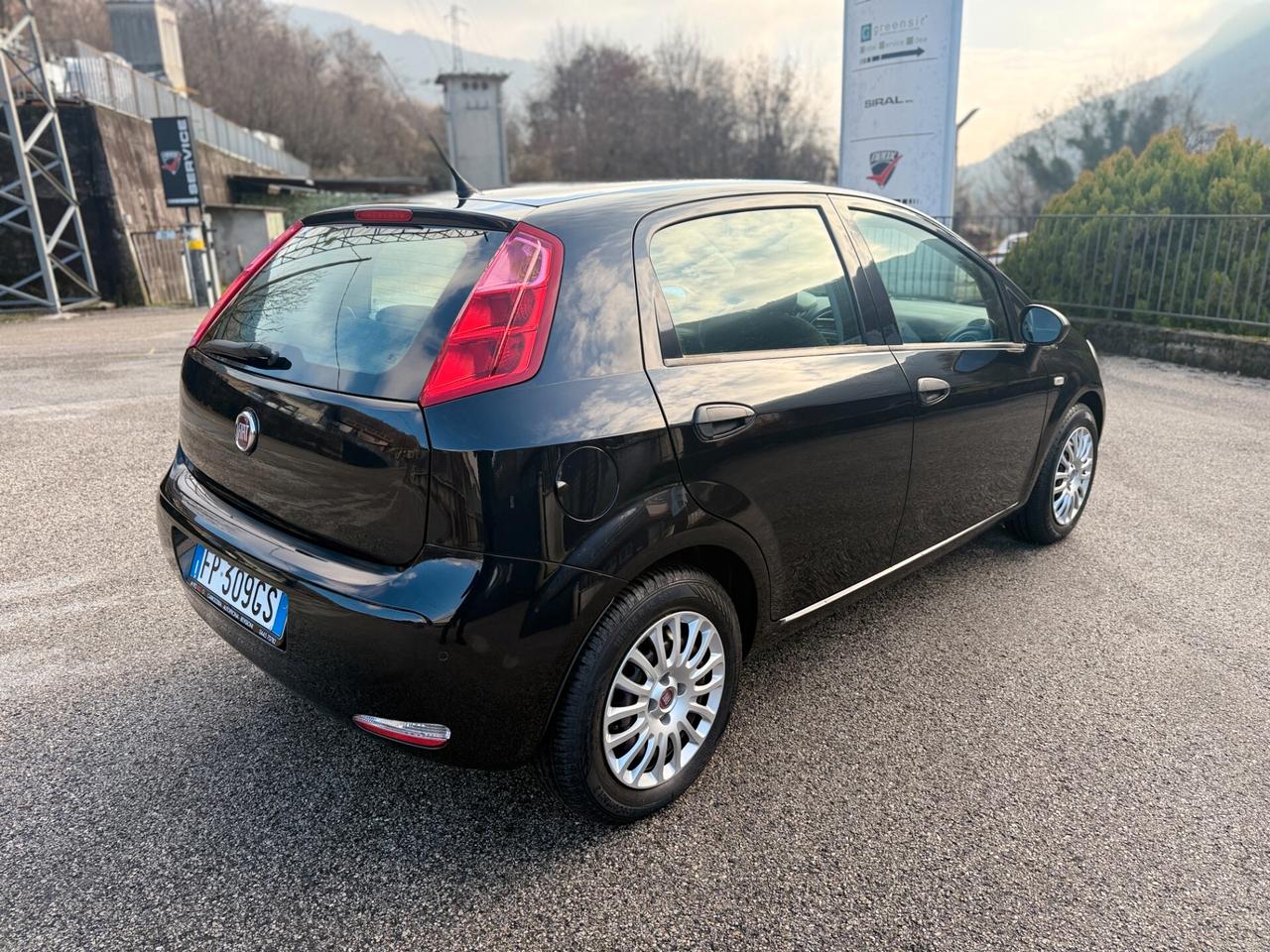 Fiat Punto 1.3 MJT II S&S 95 CV Street Euro6