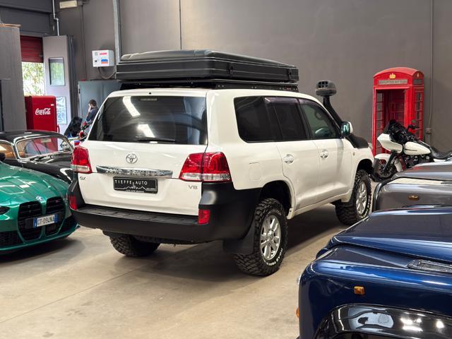 TOYOTA Land Cruiser TROPICALE GX V8 manual