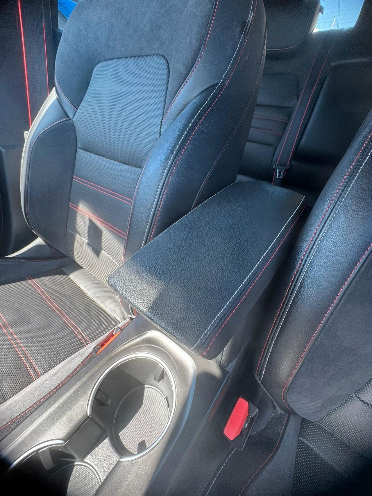 Renault Arkana Hybrid E-Tech 145 CV R.S. Line