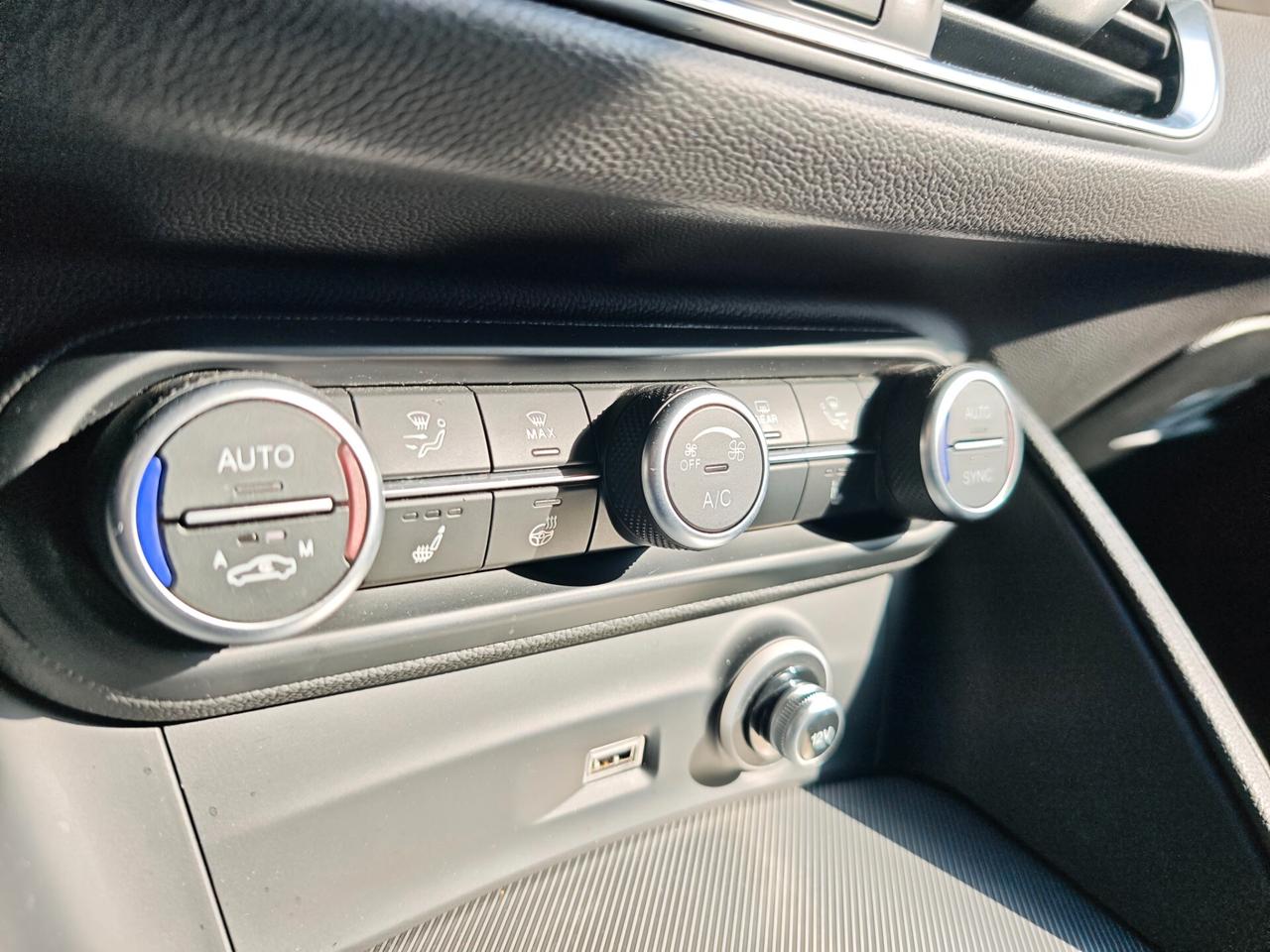 Alfa Romeo Stelvio 2.2 Turbodiesel 210 CV AT8 Q4 Veloce