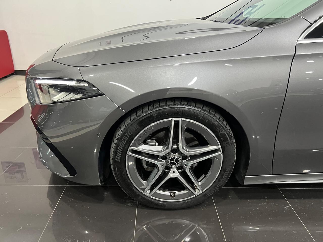 Mercedes Benz A180d Aut. AMG Line Premium Plus 116 cv