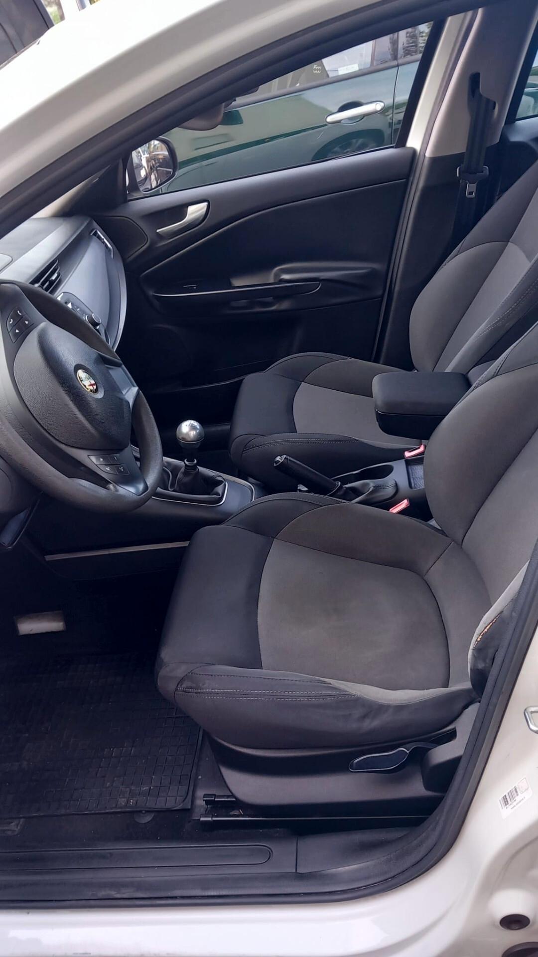 Alfa Romeo Giulietta 1.4 Turbo 105 CV Progression