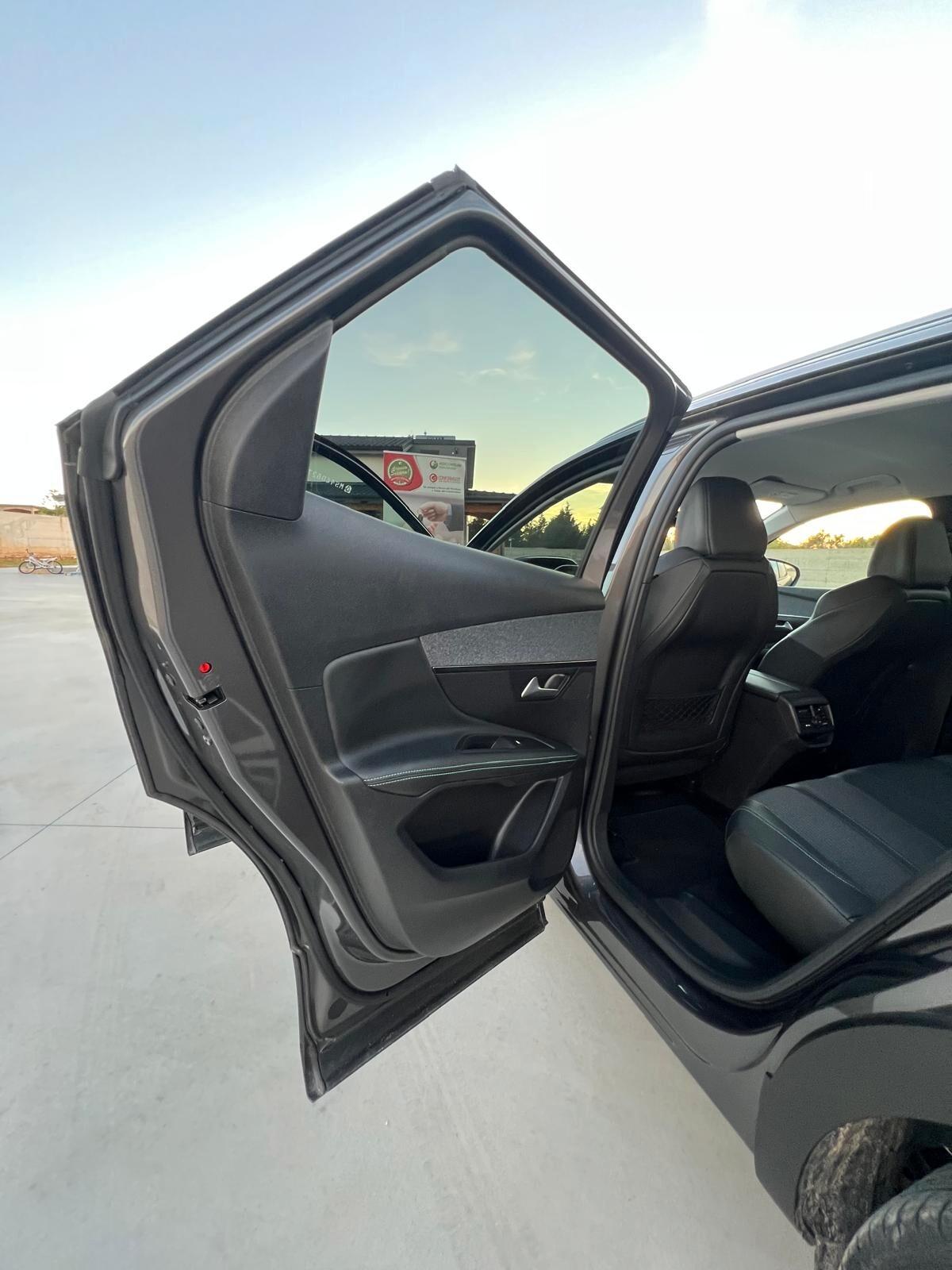 Peugeot 3008 BlueHDi 180 S&S EAT8 GT