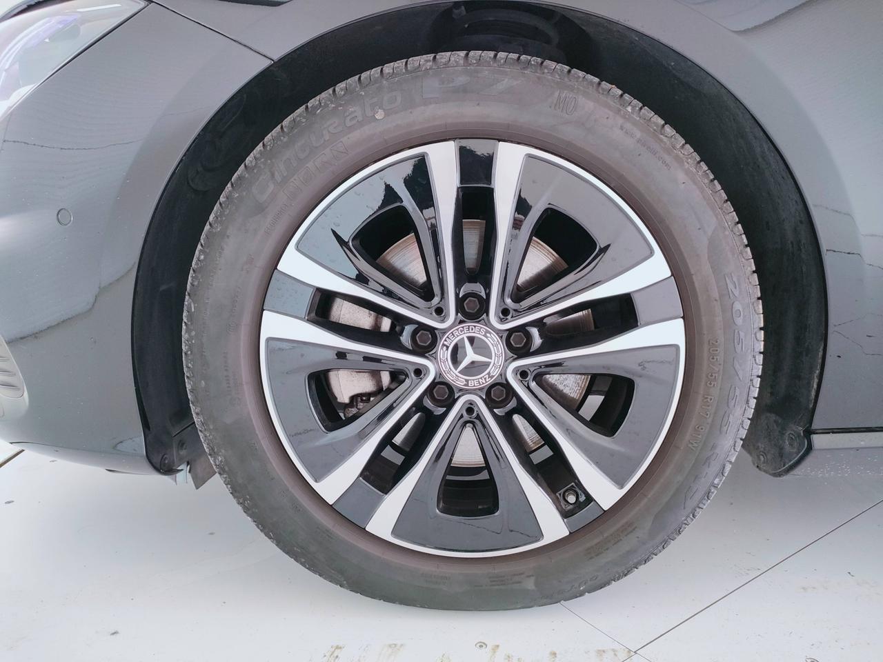 Mercedes-Benz CLA Sh.Brake - X118 2023 - CLA Shooting Brake 180 d Advanced auto