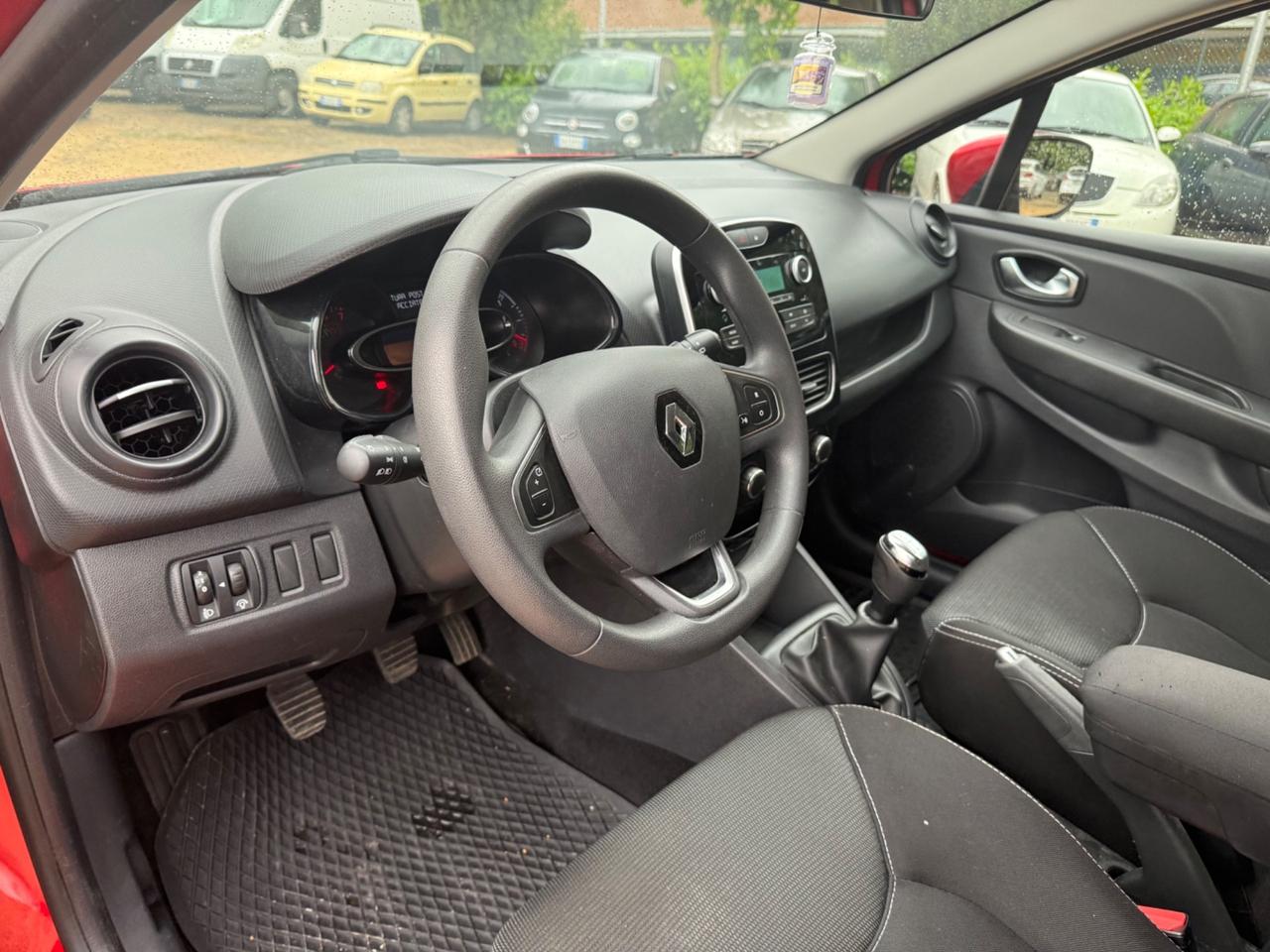 Renault Clio 1.2 75CV 5 porte Life