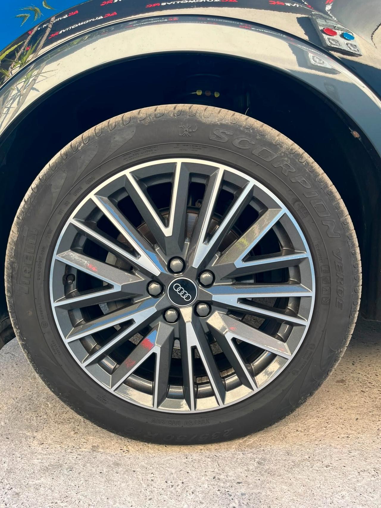 Audi Q3 35 TDI quattro S tronic Business Advanced