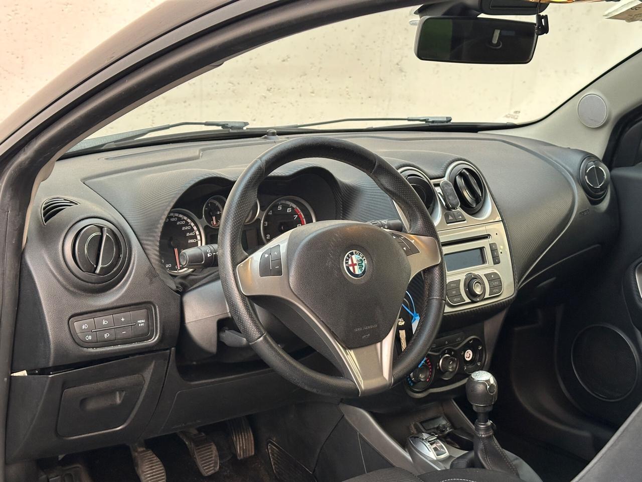 Alfa Romeo MiTo 1.4 78 CV Distinctive Premium Pack