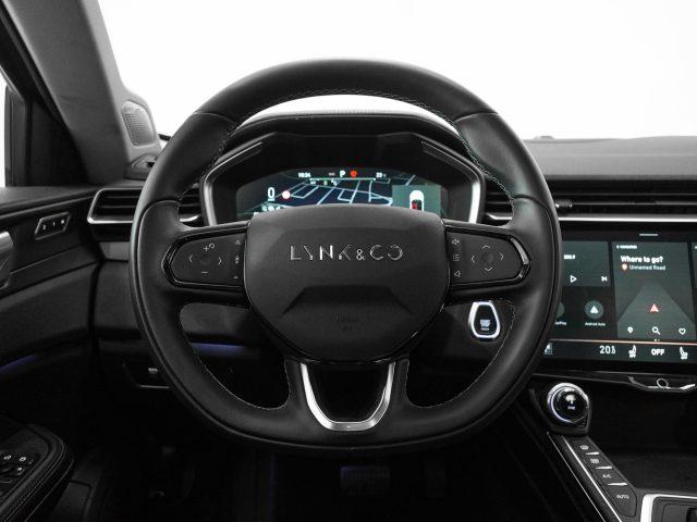 LYNK & CO 01 01 PHEV