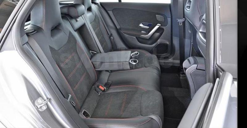 Mercedes-Benz CLA CLA 180 AMG Line Advanced Plus Multibeam Led Camera 360°