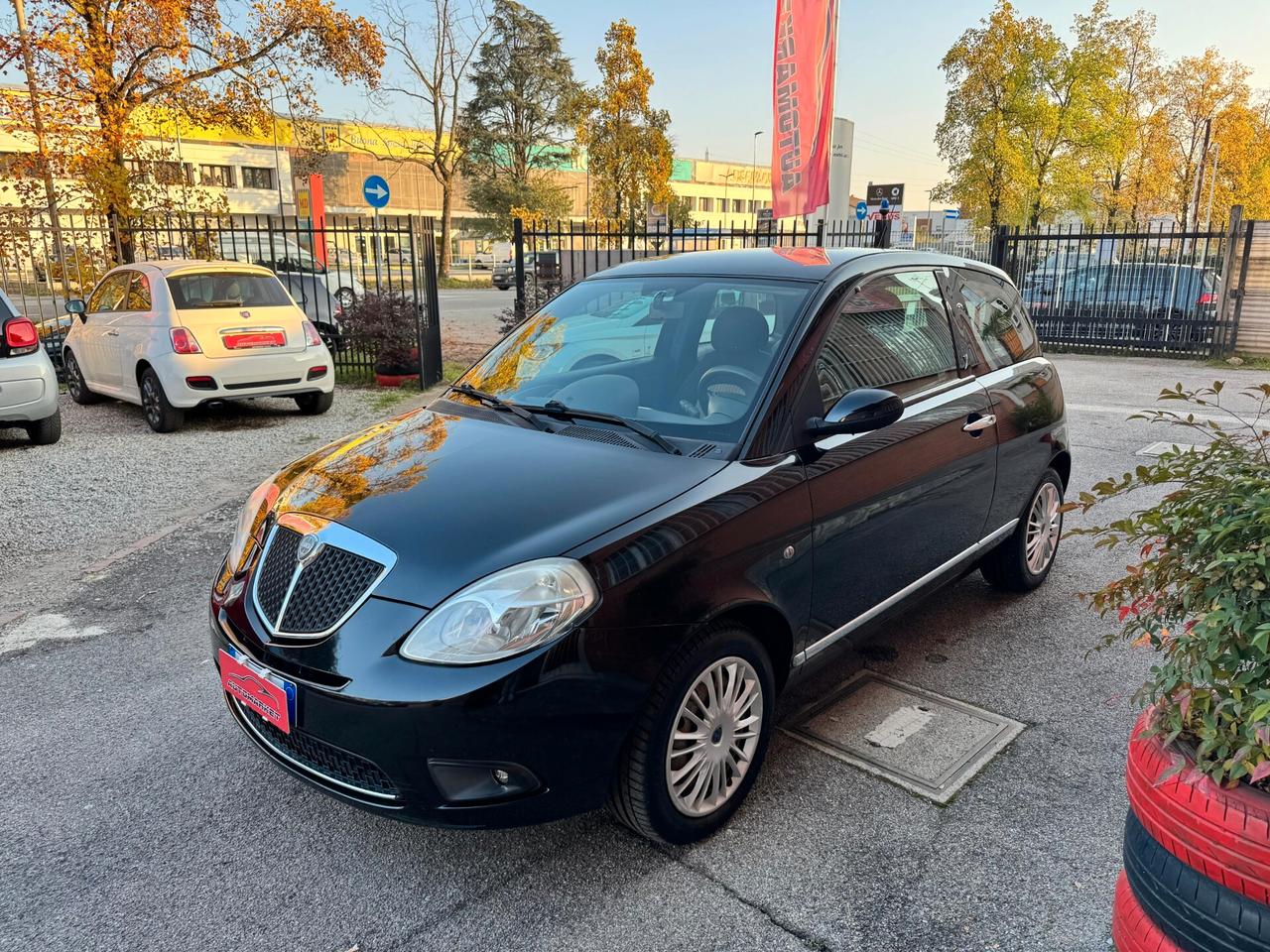 Lancia Ypsilon 1.2 69cv Oro NEOPATENTATI