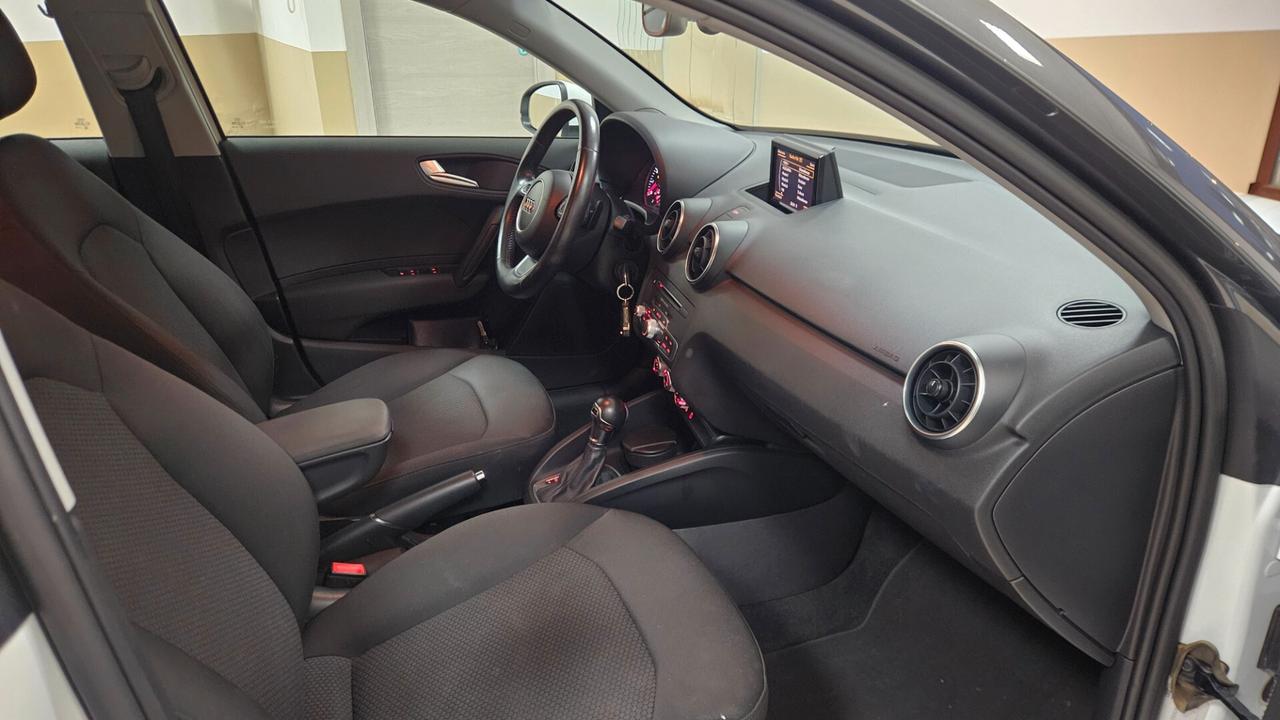 Audi A1 1.0 TFSI ultra S tronic