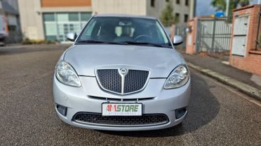 Lancia Ypsilon 1.4 Argento Ecochic GPL
