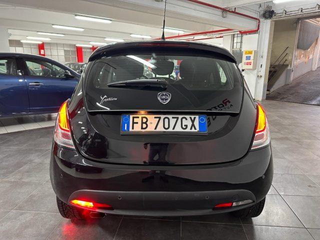 LANCIA Ypsilon 1.2 69 CV 5 porte GPL Ecochic 30th Anniversary