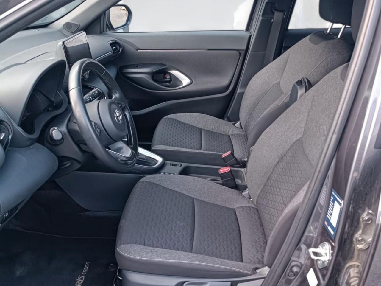 Toyota Yaris 1.5 Hybrid 5 porte Trend