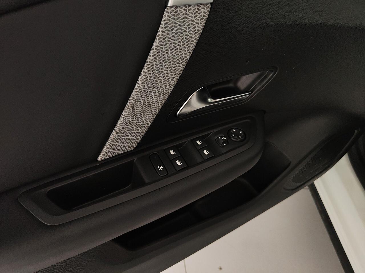 Citroen C4 BlueHDi 130 S&S EAT8 Shine