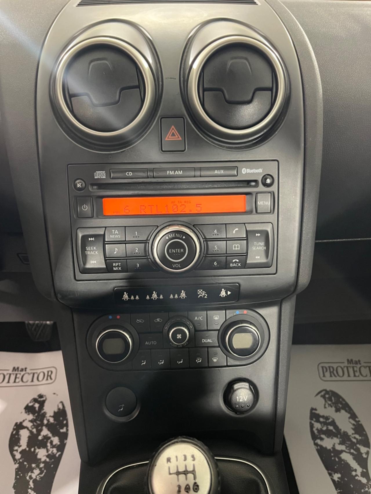 Nissan Qashqai 2.0 dCi DPF 4WD Tekna
