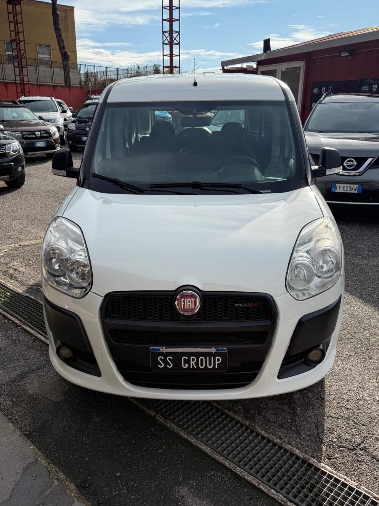 Doblò 1.6 MJT /( 80 mila ) UNIPRO/RATE/5 POSTI/PERMUTE