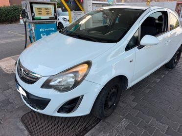 Opel Corsa 1.2 Edition offerta del mese