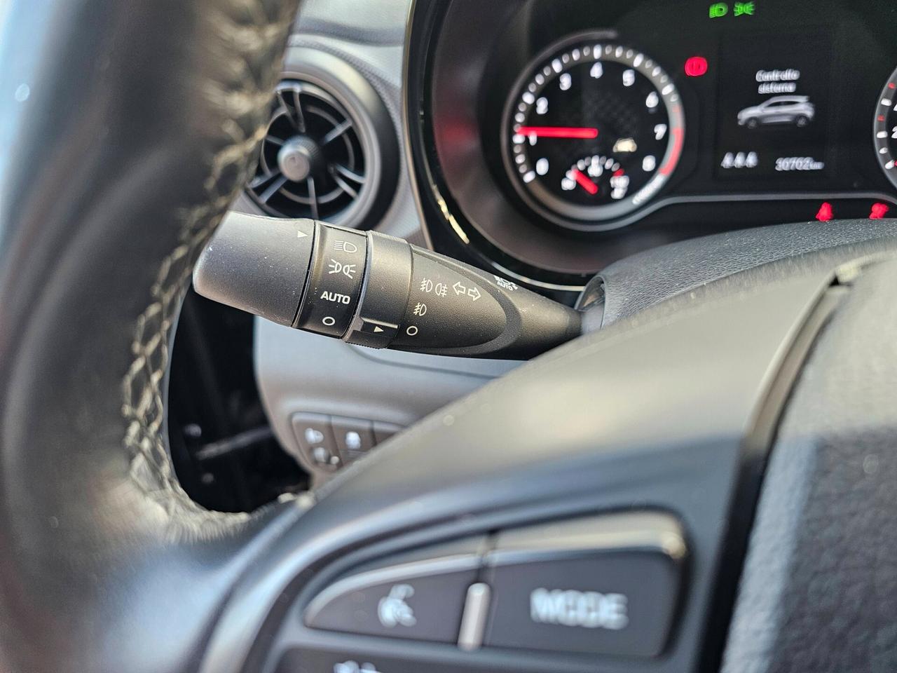 HYUNDAI 1.0 MPI 67CV TECH CONNECT PACK FULL