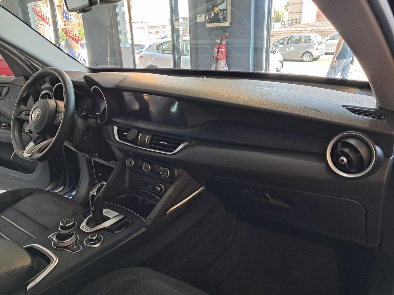 Alfa Romeo Stelvio 2.2 Td 160 cv AT8 RWD Business