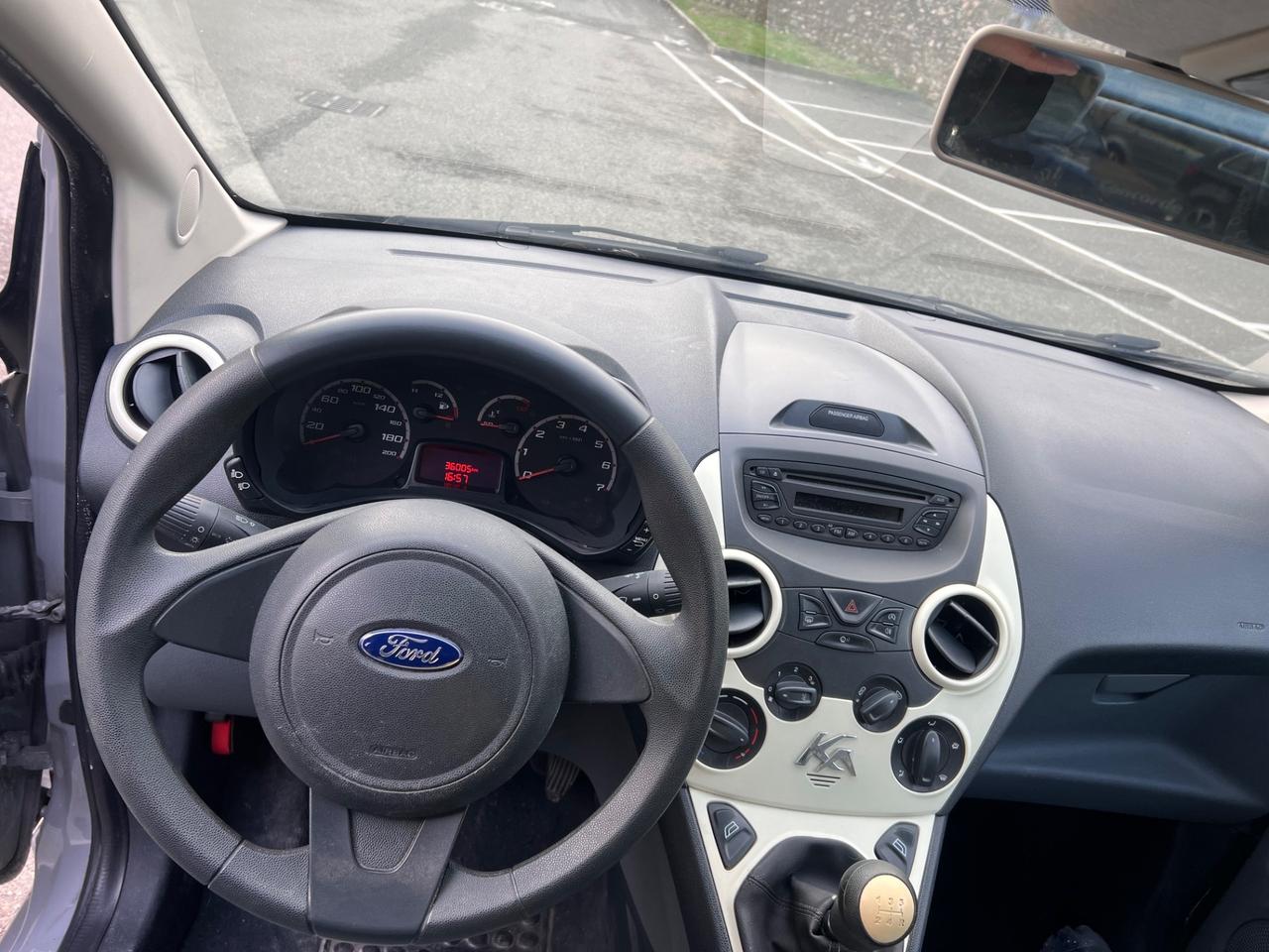 Ford Ka Ka+ 1.2 8V 69CV Titanium un.pro soli 35 milankm