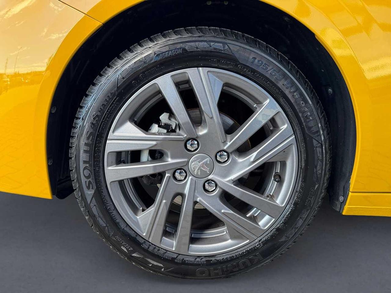 Peugeot 208 1.2 PureTech 75 CV Active Pack