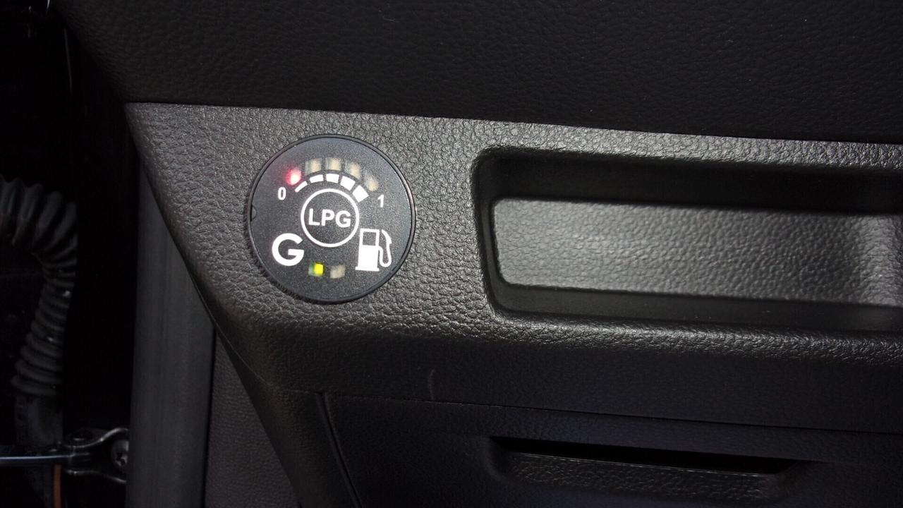 Renault Clio TCe 12V 100 CV GPL 5 porte Intens