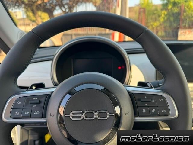 Fiat 600 Hybrid 145 CV DCT MHEV Icon FULL OPTIONAL