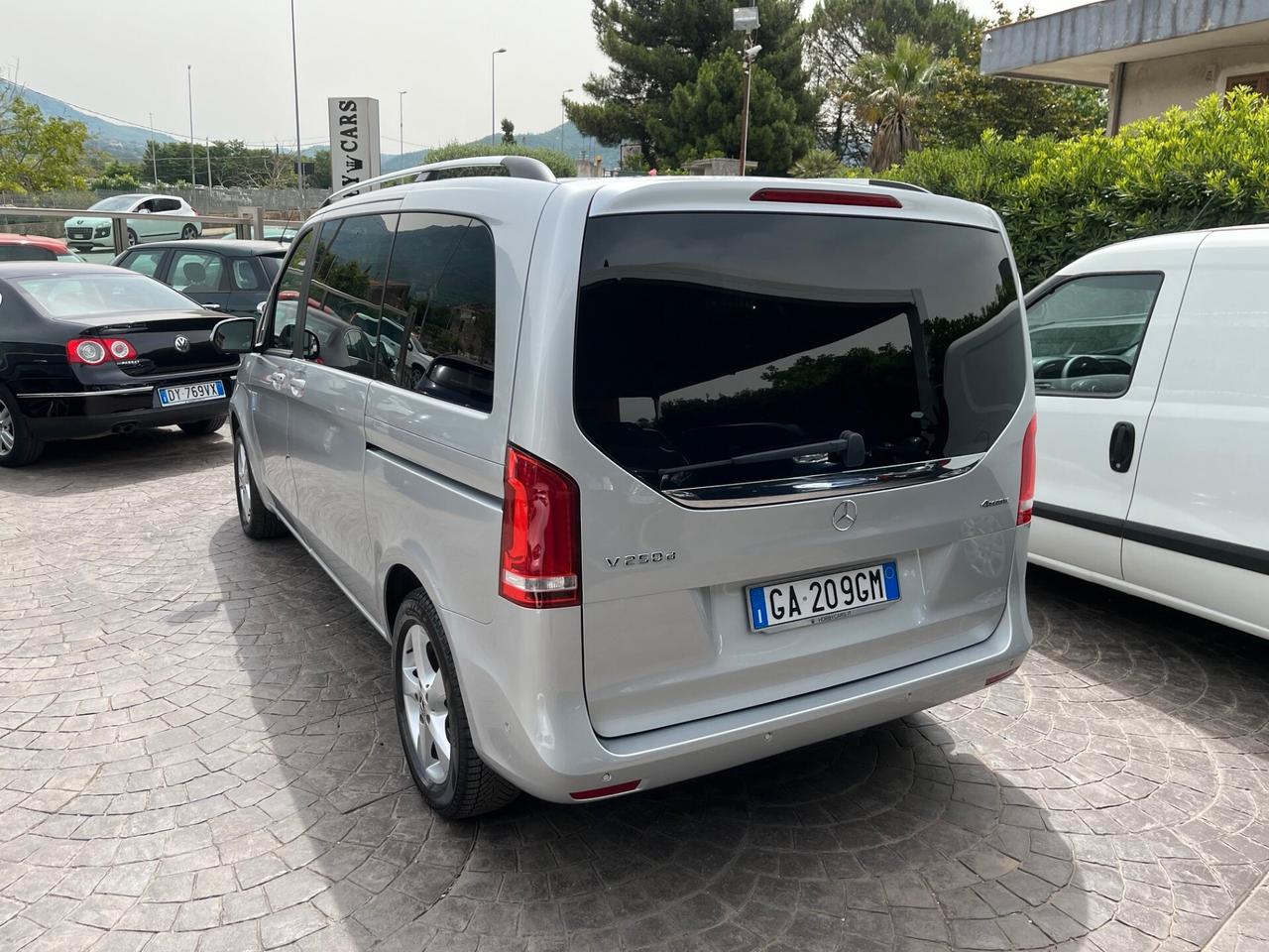 MERCEDES-BENZ V 250 d Automatic 4Matic Sport Compact