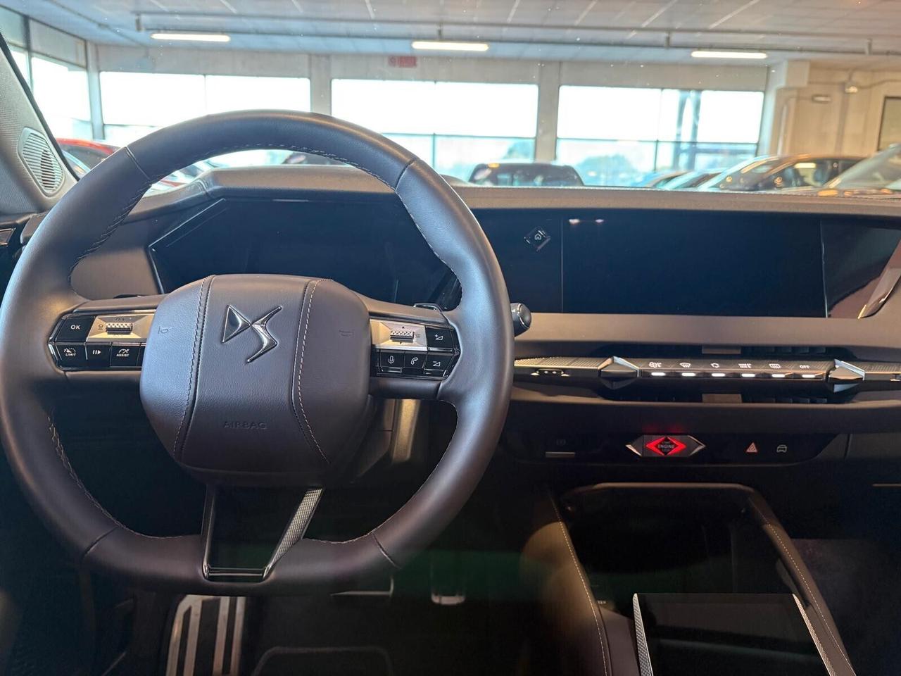 Ds DS4 Étoile Pelle Nappa BlueHDi 130 aut. SPOTICAR