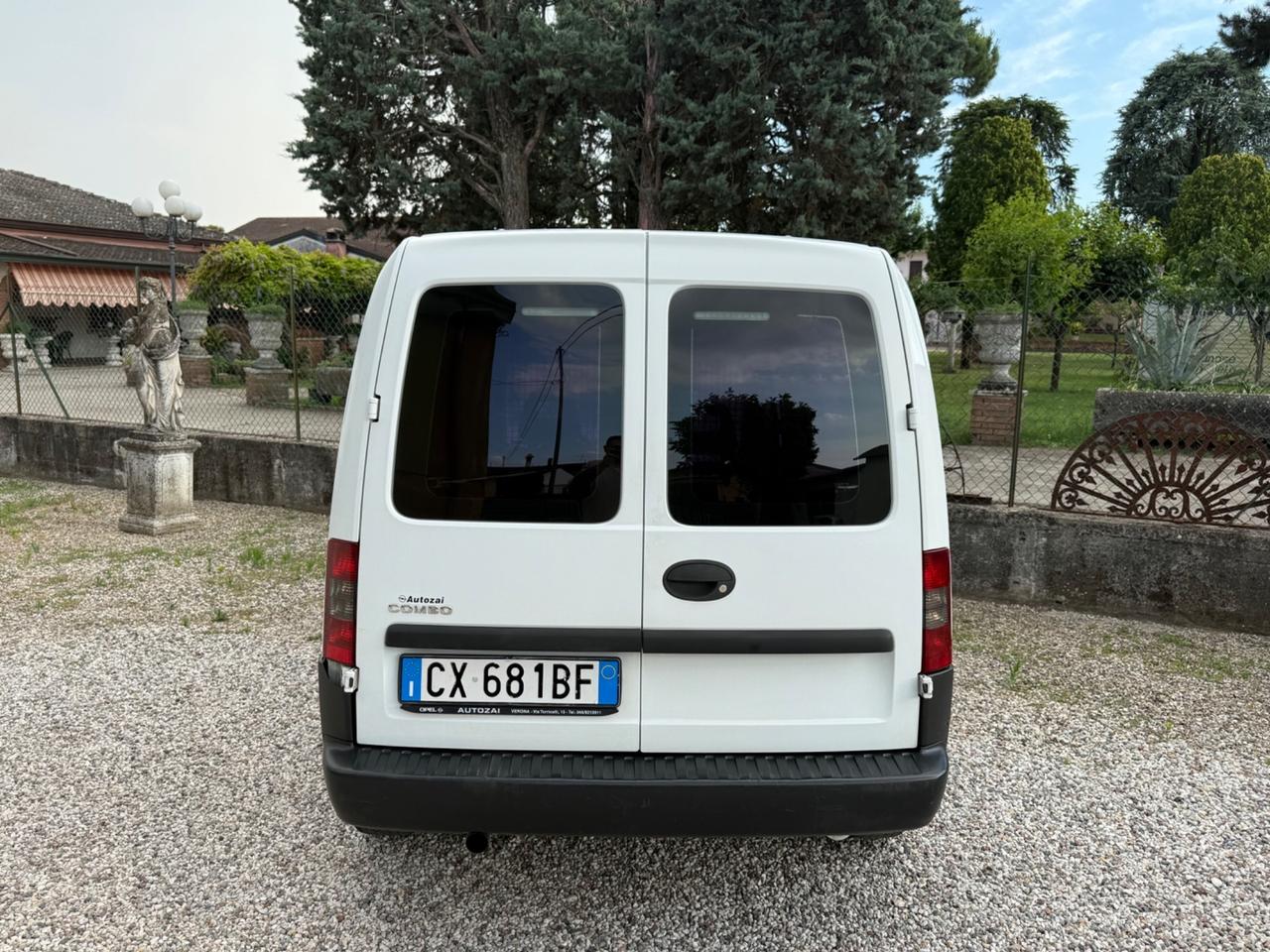 Opel Combo 1.7 CDTI 101CV 3p. Van
