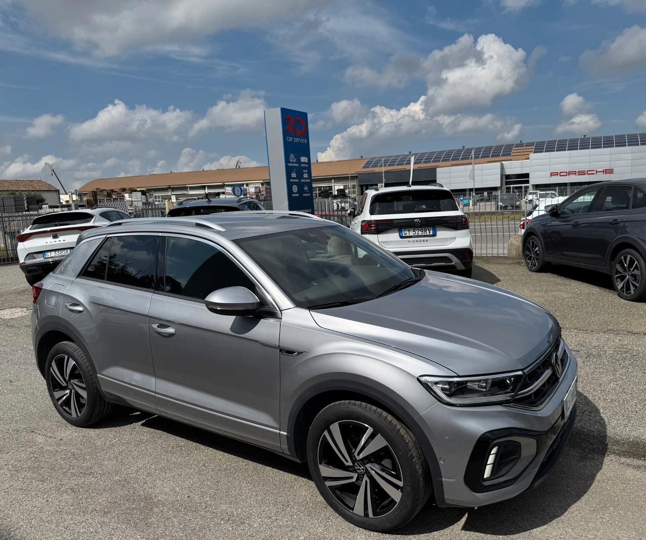 Volkswagen T-Roc 1.5 tsi R-Line DSG / NO VINCOLI / FARI PERFORMANCE