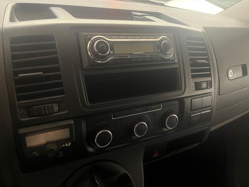 Volkswagen Transporter T5 2.0 TDI 140CV