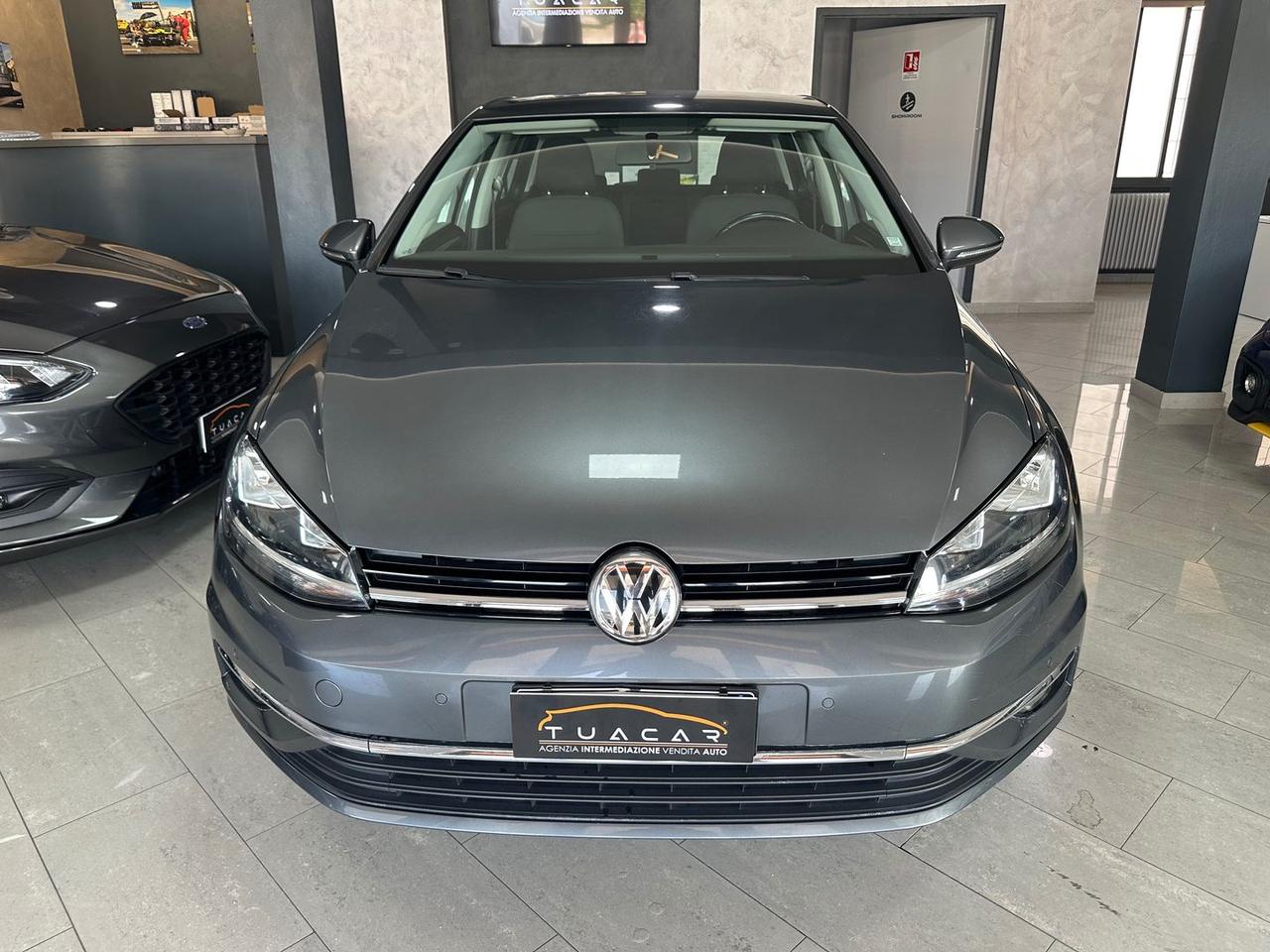 Volkswagen Golf 1.6 TDI BlueMotion Business #5876