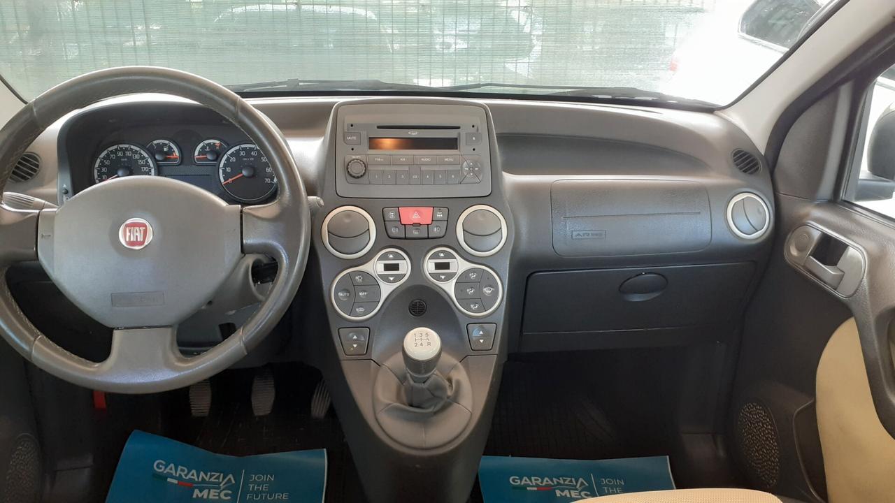 Fiat Panda 1.3 MJT 16V DPF 4x4 Climbing