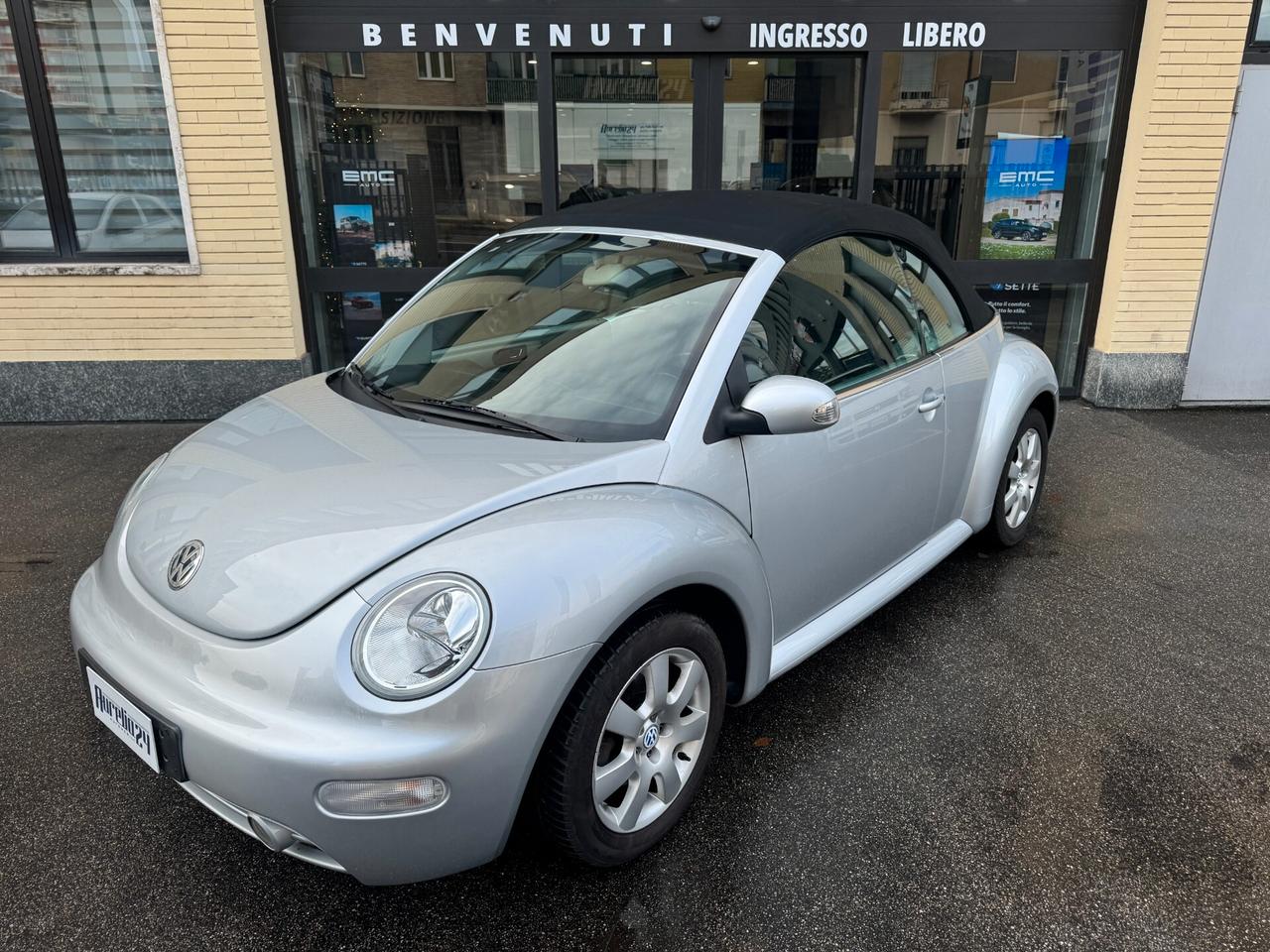 Volkswagen New Beetle 1.6 Cabrio