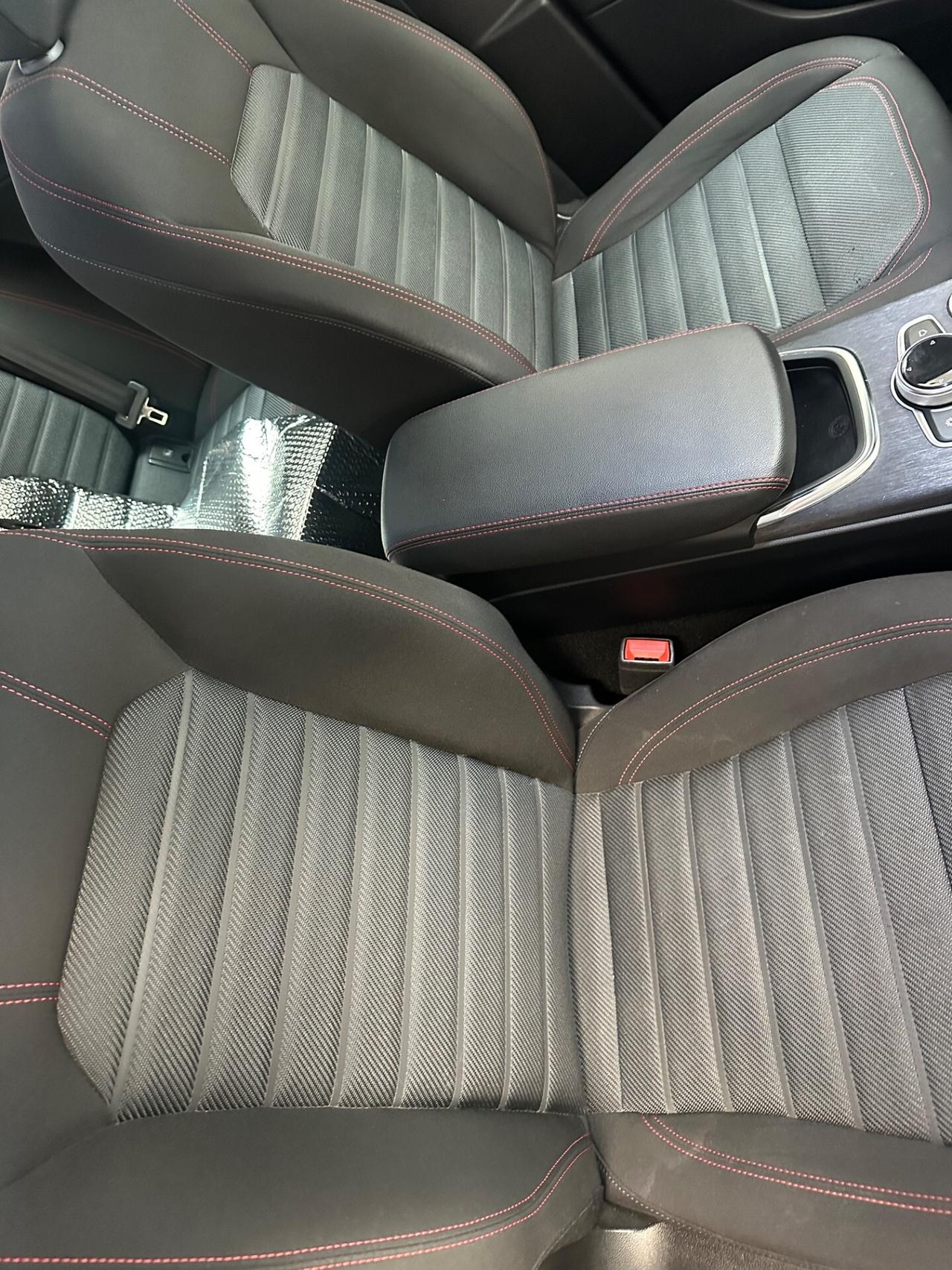 Alfa Romeo Stelvio 2.2 Turbodiesel 190 CV AT8 Q4 Business