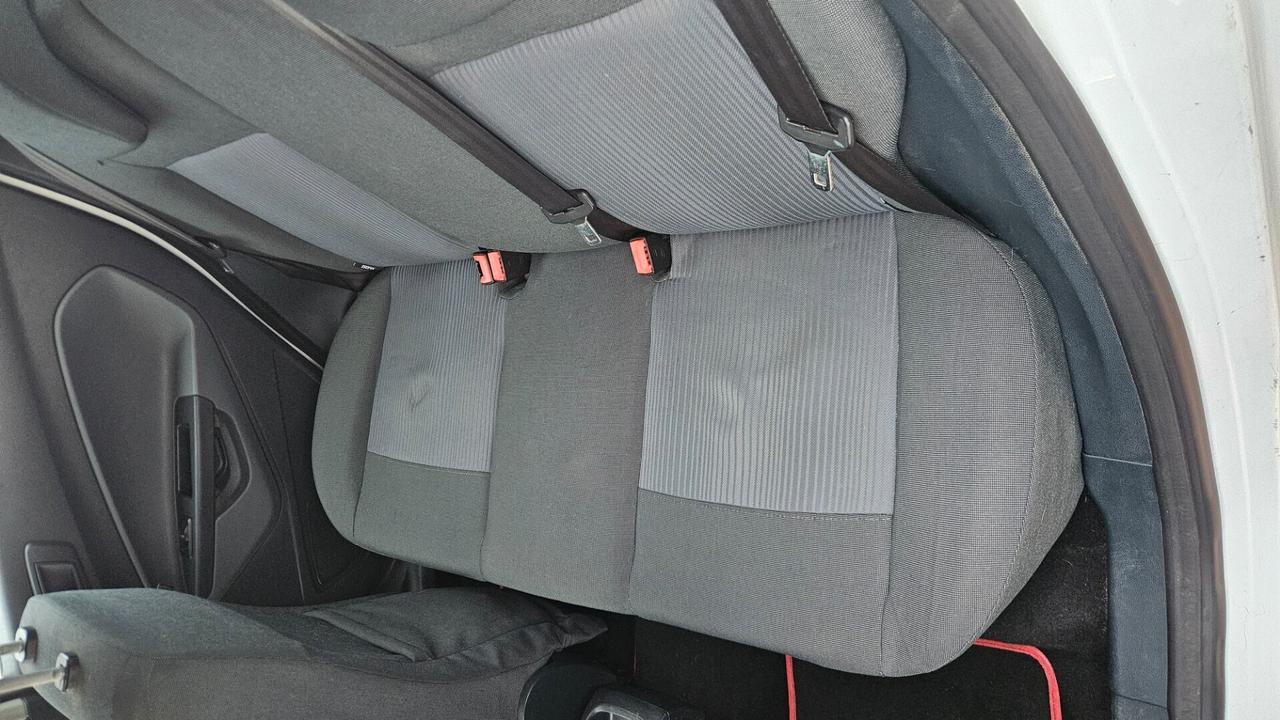 Ford Fiesta 1.4 TDCi 70CV 5 porte Titanium