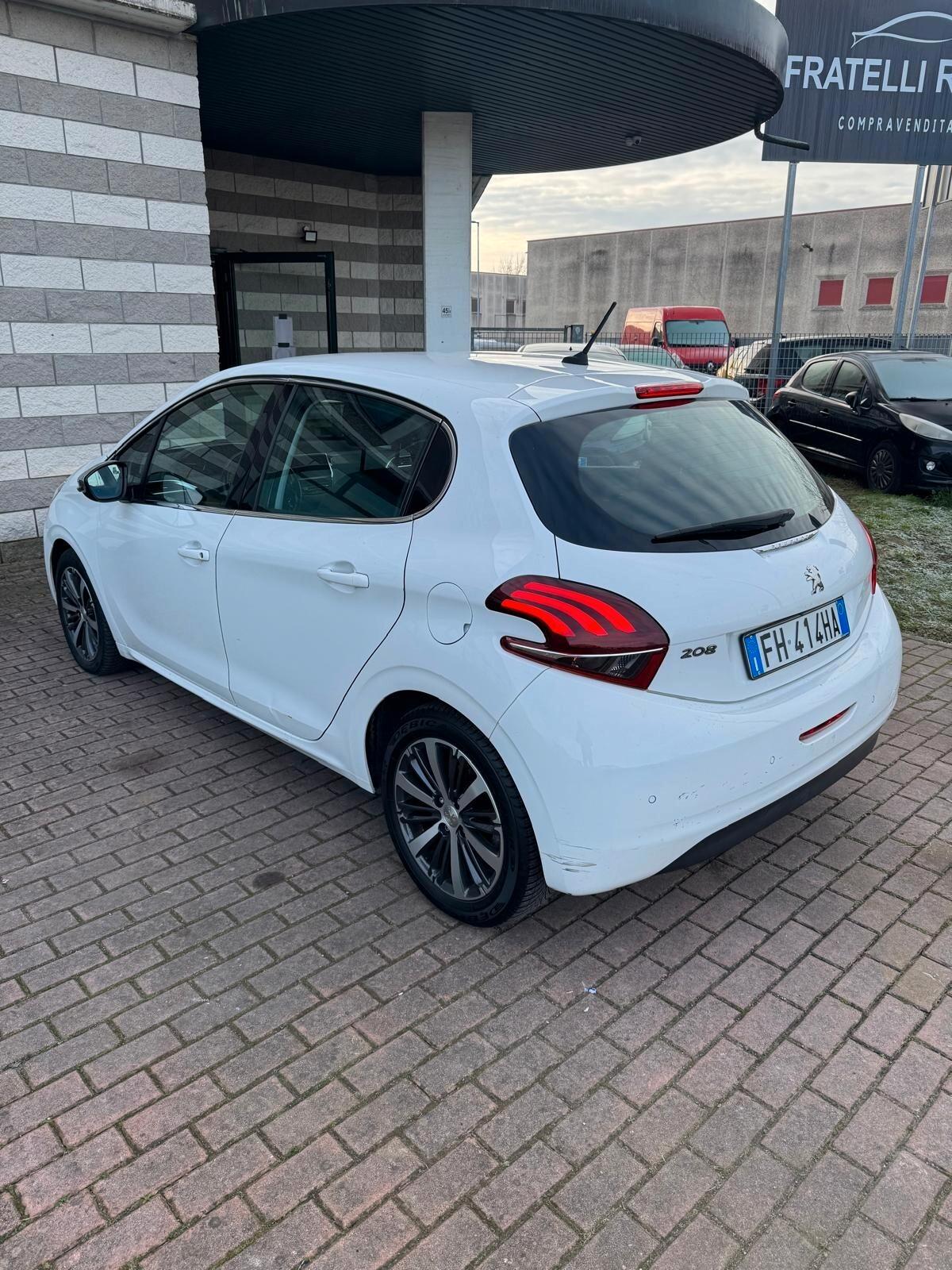 Peugeot 208 BlueHDi 100 5 porte GT Line