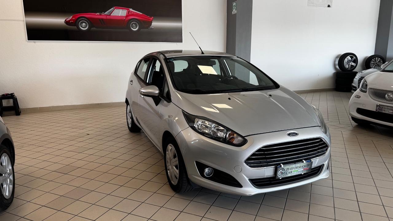 Ford Fiesta 1.5 TDCi 75CV 5 porte Business