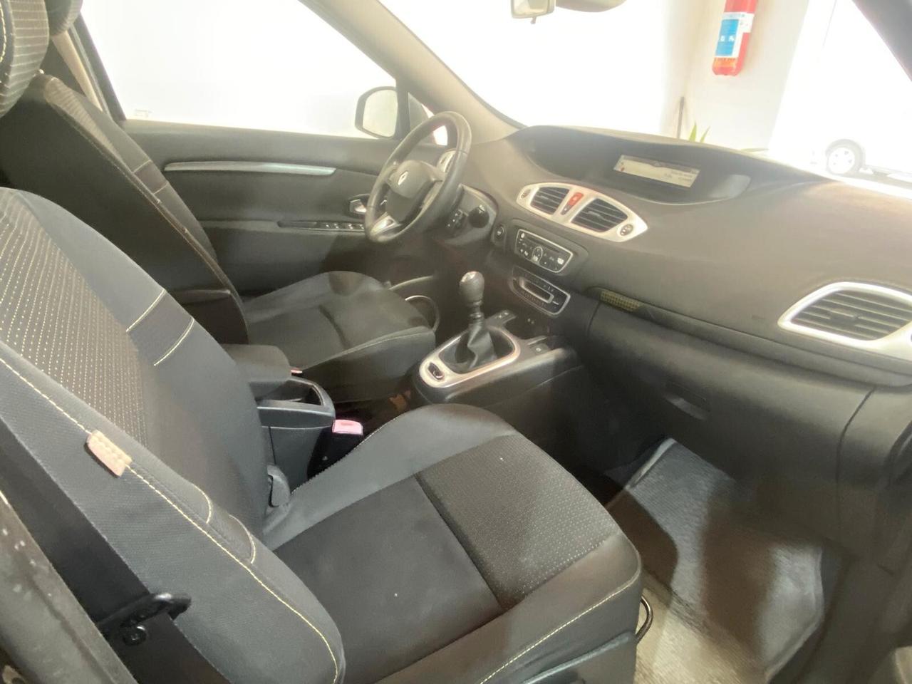 Renault Scenic Scénic 1.9 dCi 130CV Luxe