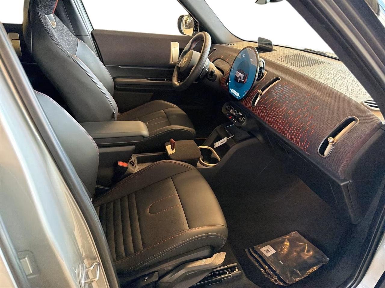 Mini Cooper D Countryman Favoured 163 cv