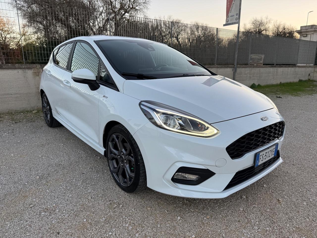 Ford Fiesta 1.5 TDCi 5 porte ST-Line