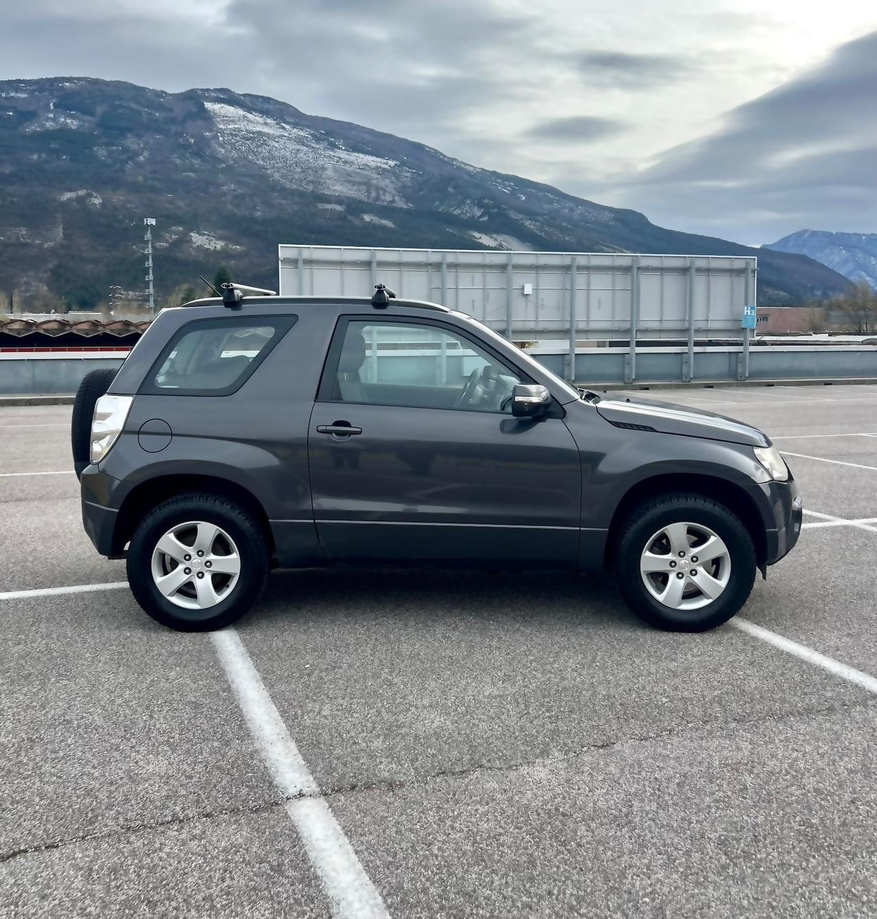 Suzuki Grand Vitara 1.6 3p Special Offroad 2012