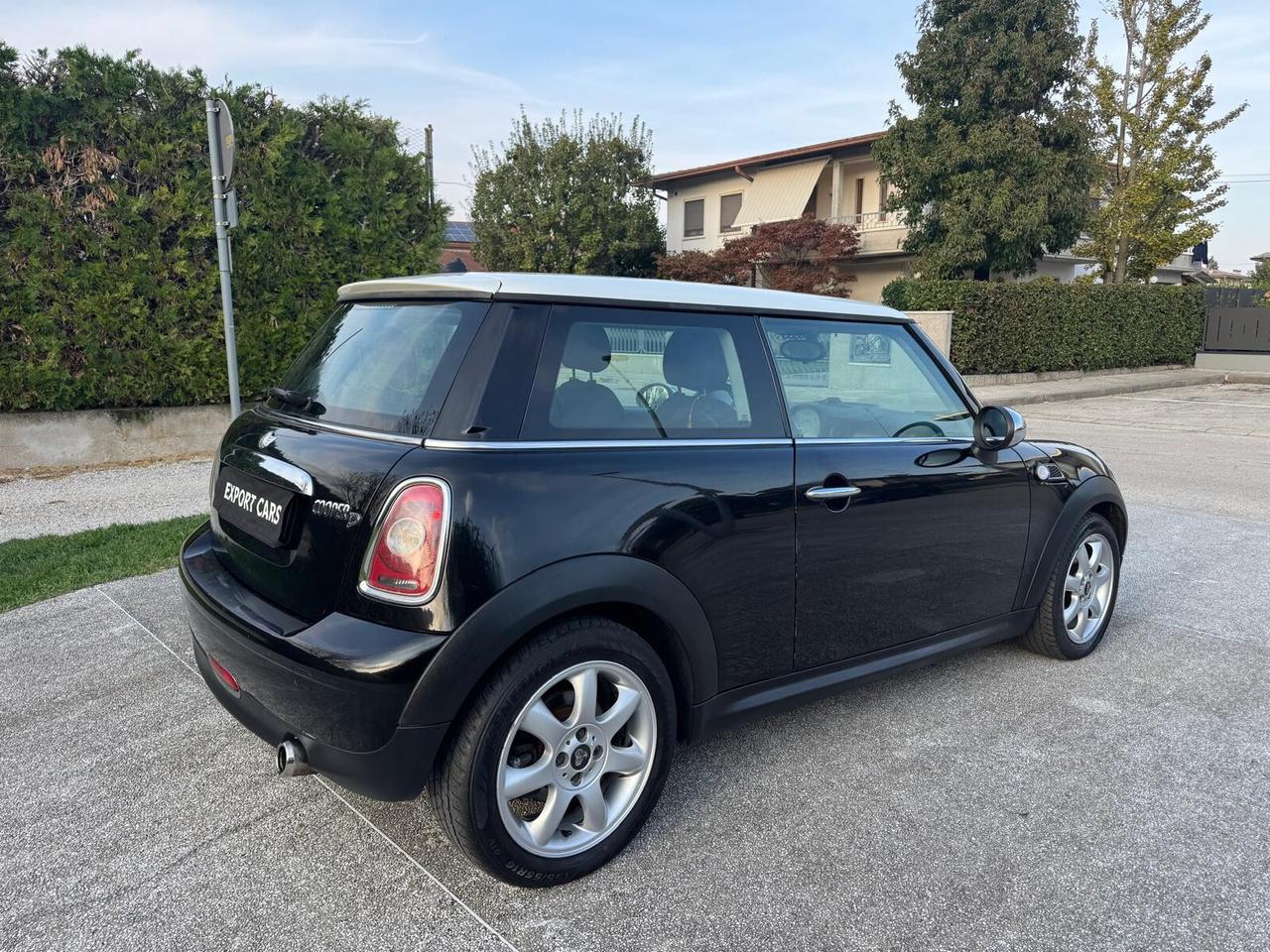 Mini Cooper D 1.6 Diesel – 109 CV (80 kW).