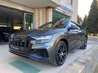 AUDI Q8 45 TDI quattro tiptronic S line plus.