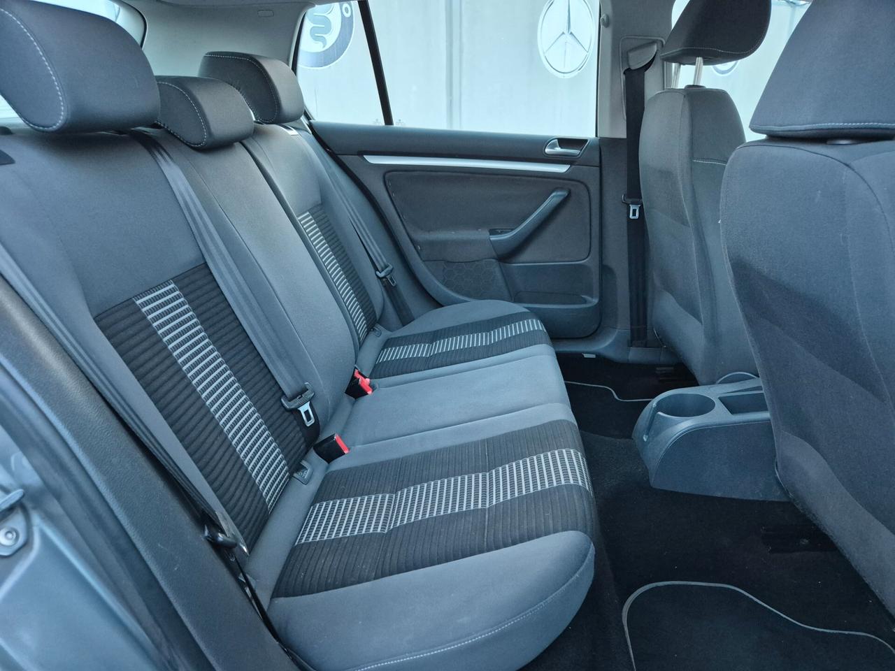 Volkswagen GOLF 1.6 GPL NUOVA FULL OPTIONAL