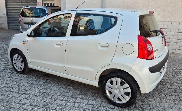 Nissan Pixo 1.0 5 porte Visia
